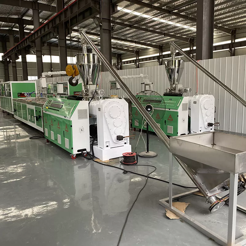 การเปิดตัวสายการผลิตโปรไฟล์ประตูและหน้าต่างเหล็กพลาสติกพีวีซีอยู่ระหว่างการดำเนินการหรือไม่
